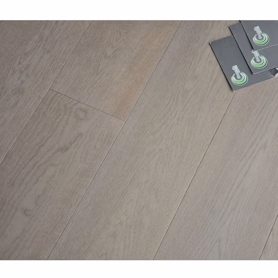 Parquet à vendre Parquet laqué en chêne naturel d'ingénierie Bois d'ingénierie en chêne brossé Parquet en bois de 15 mm d'épaisseur / Parquet et parquet bon marché